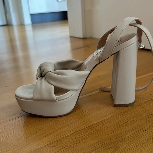 Steve Madden Lala Heel - Bone - Picture 9 of 9